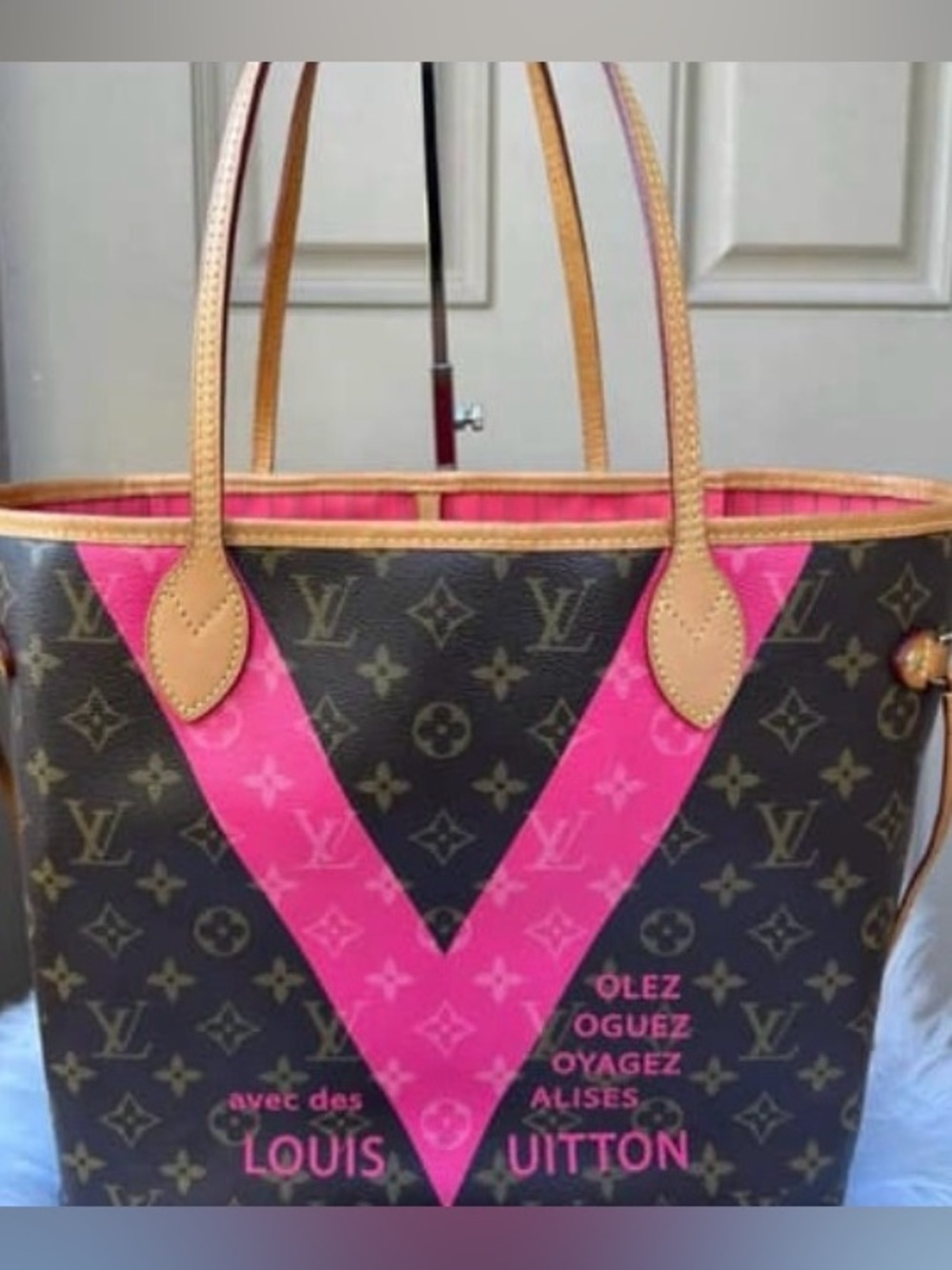 Louis Vuitton Pink Monogram Tote Bag COA No Pouch! Dust bag & Organizer Included
